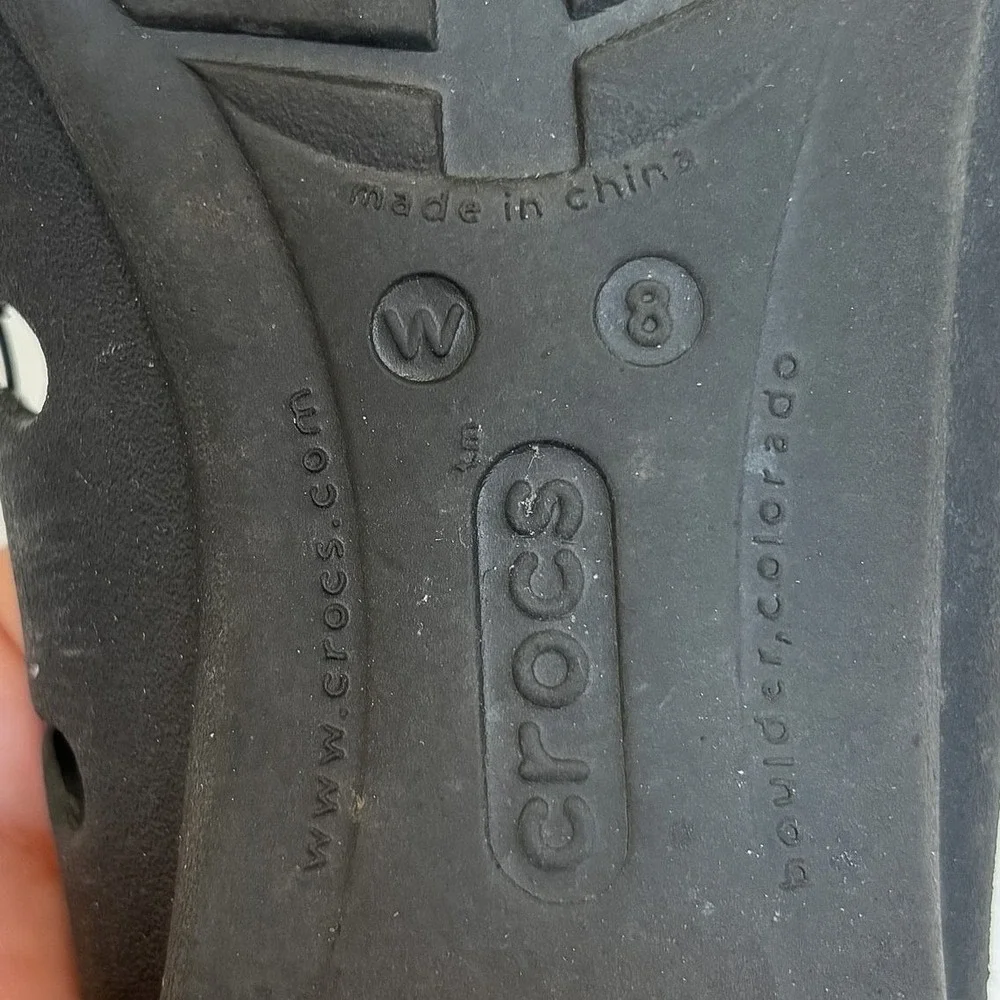 CROCS excellent croslite